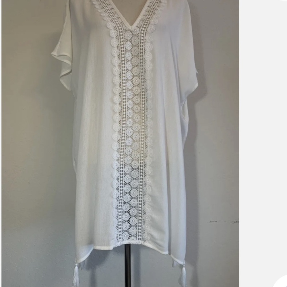 Swim Cover Up White Size S. Women’s Crochet Insert